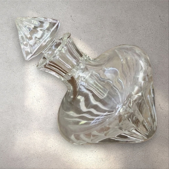 VINTAGE Elegant Crystal Glass Bottle - Picture 1 of 2